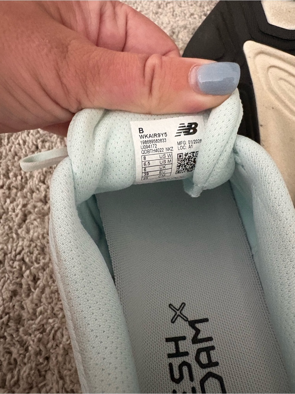 New Balance Women’s Mint Green Athletic Running Sneakers - Picture 4 of 4
